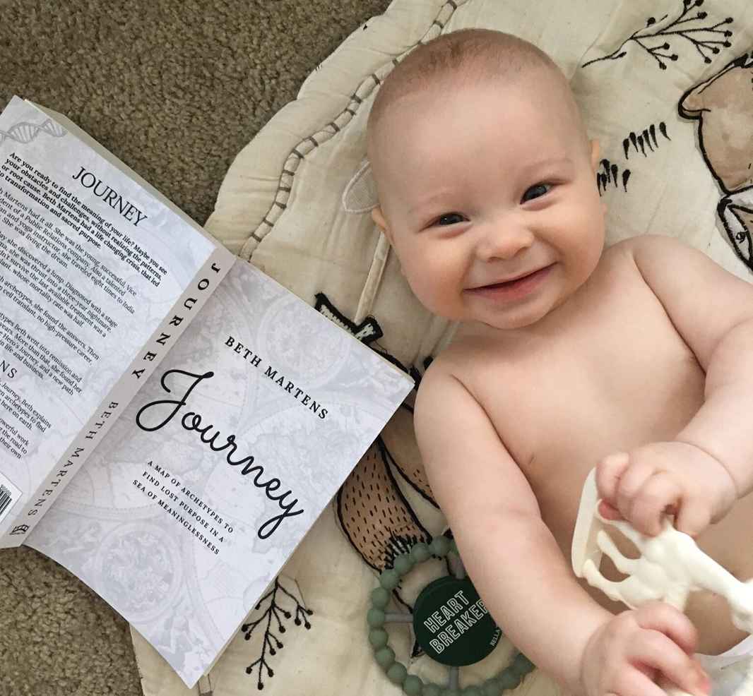 baby selfie journey book