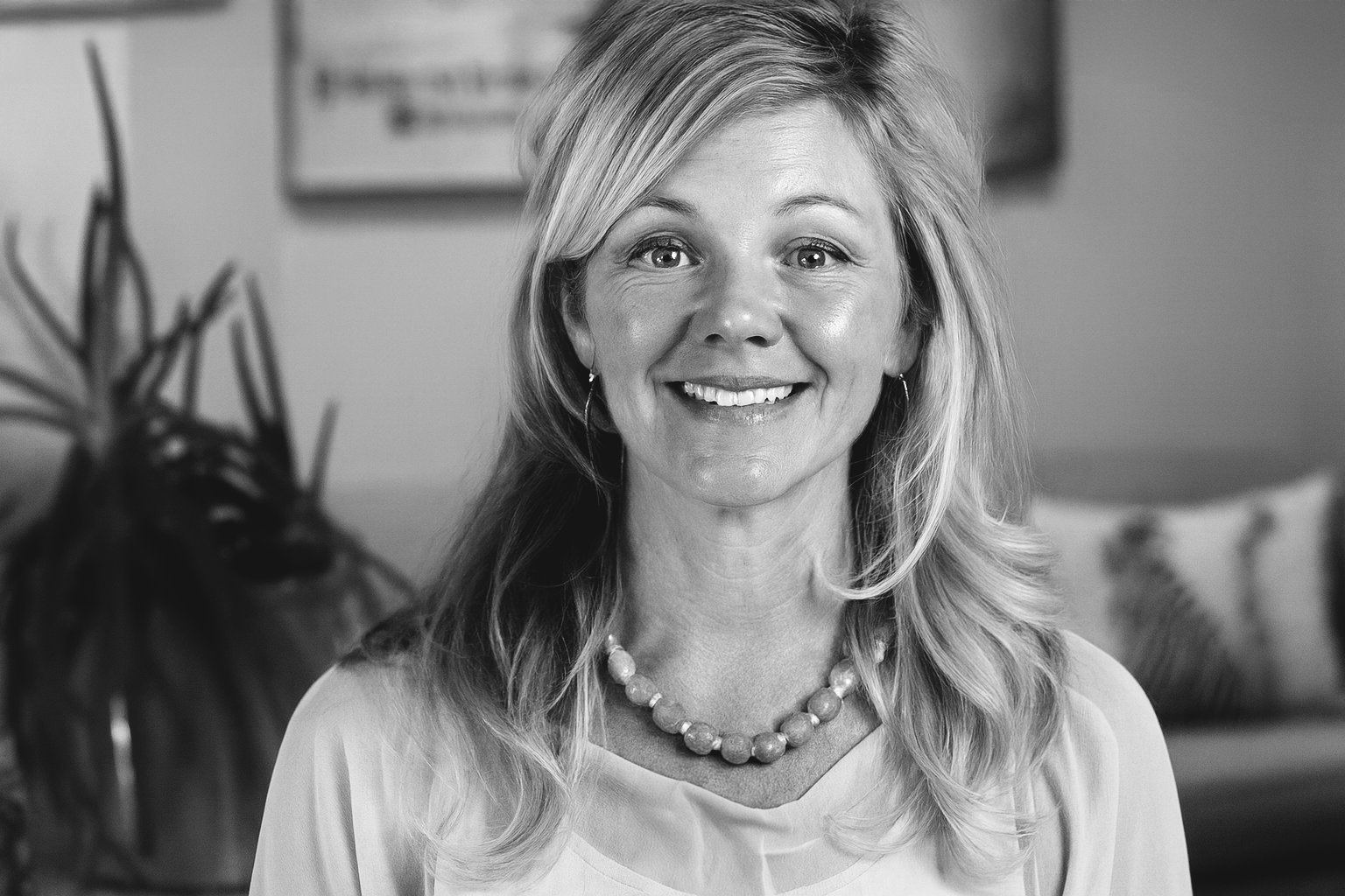 dr-natalie-lenoir-holistic-vet2-edited