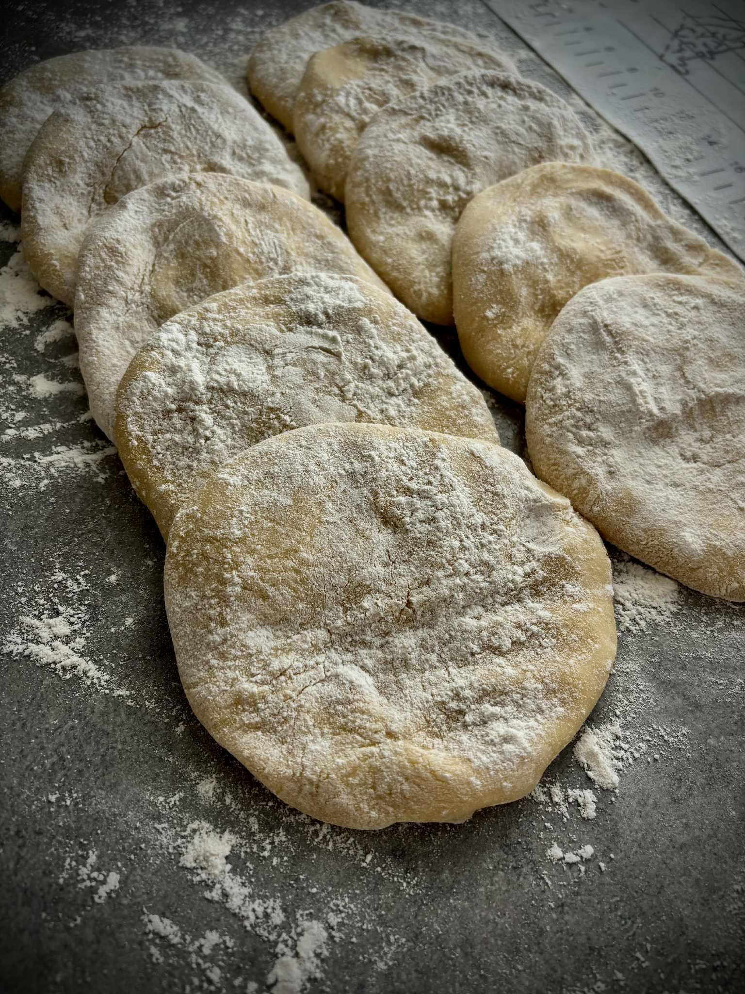 aa8c894e-7e54-438e-9d30-f77bf09840b8