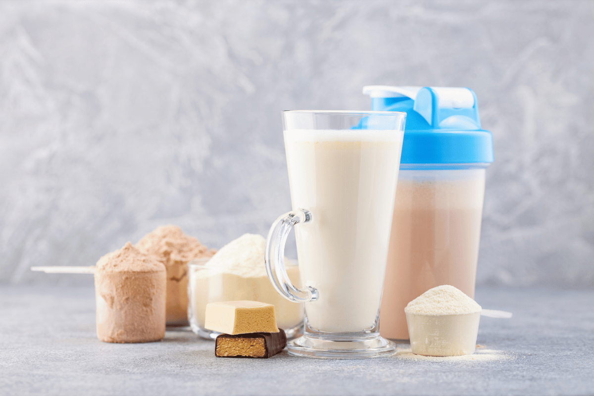 How to Safely Use Protein Powders and Bars in Weight-Loss Programs (1)