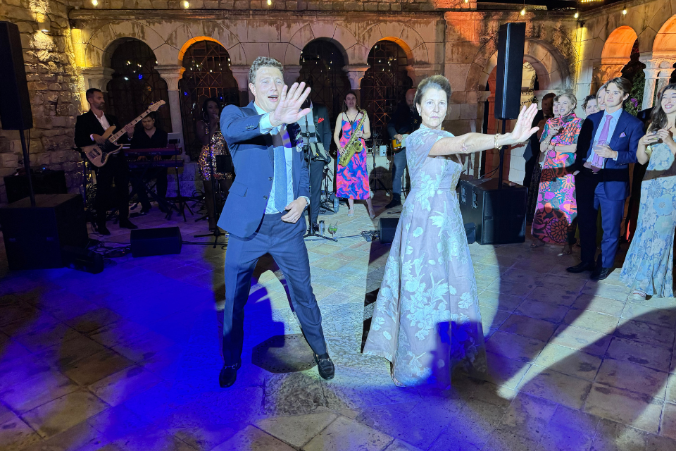 Christina's.Dance.World.Wedding.Dance.21