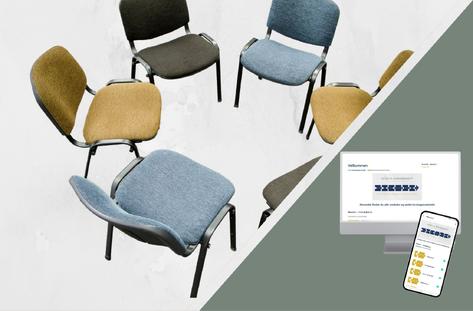 Hybrid gruppeforløb i Vejen til Forandring med stole i rundkreds, hvor deltagerne mødes fysisk og online for at skabe ro i forholdet til mad.