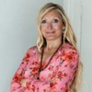 Pernille Borg - Stifter og facilitator - Khosmos 