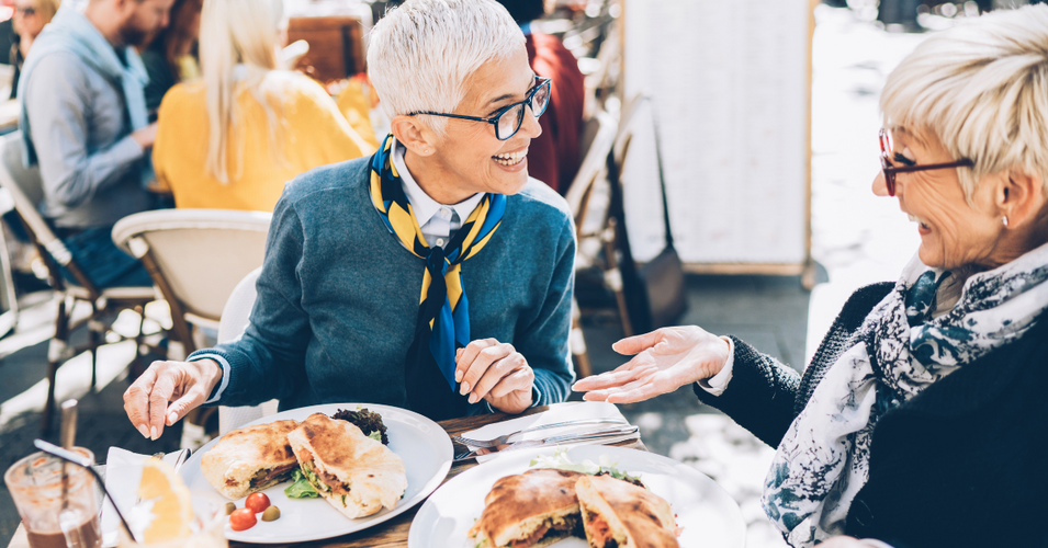 venindegruppe modne singlekvinder