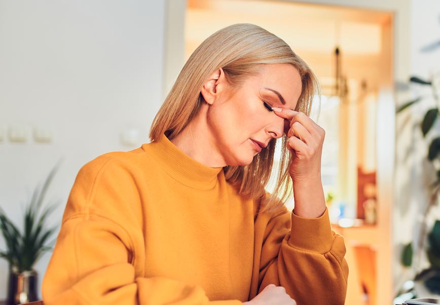 Kvinde presset hovedpine beskåret
