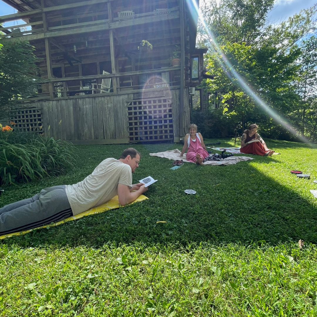 WEBSITE RETREAT GRAPHICS - 2025-11-24T225626.997