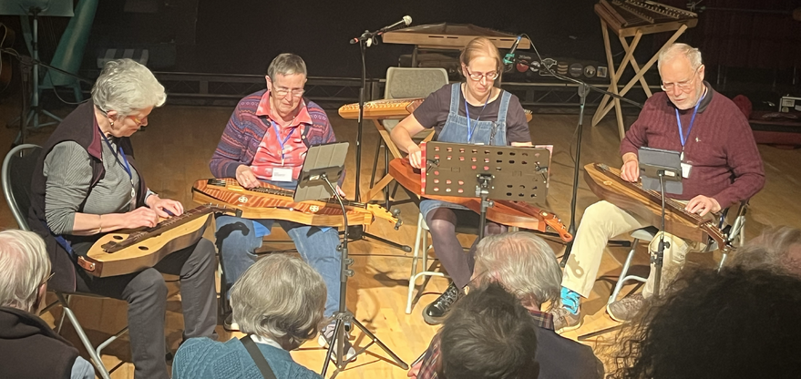 WelshDulcimerEnsembleNonsuch