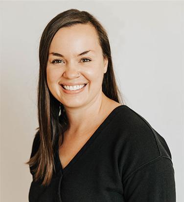 Julia Halloran-Neumann