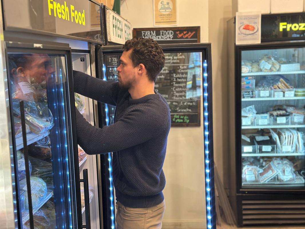 foc store stocking coolers