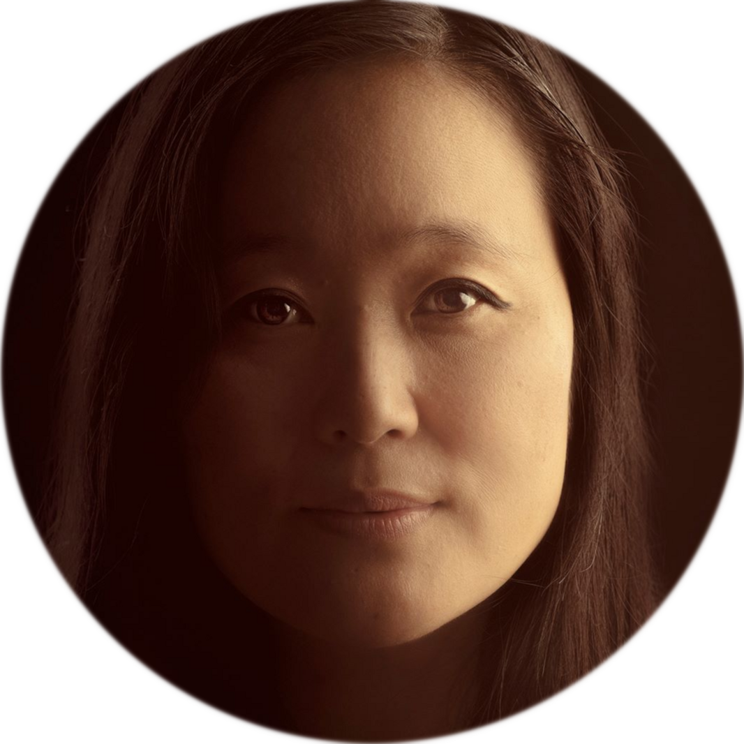 karina-bundgaard-portraet-old-style-rund-1200x1200