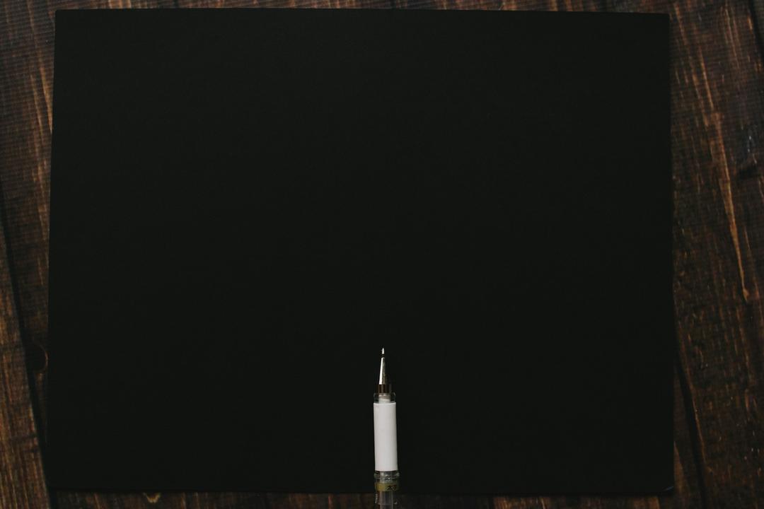 photo-1550237342-e8990245f6de