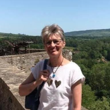 Sally Coombs - Safe to Feel woman