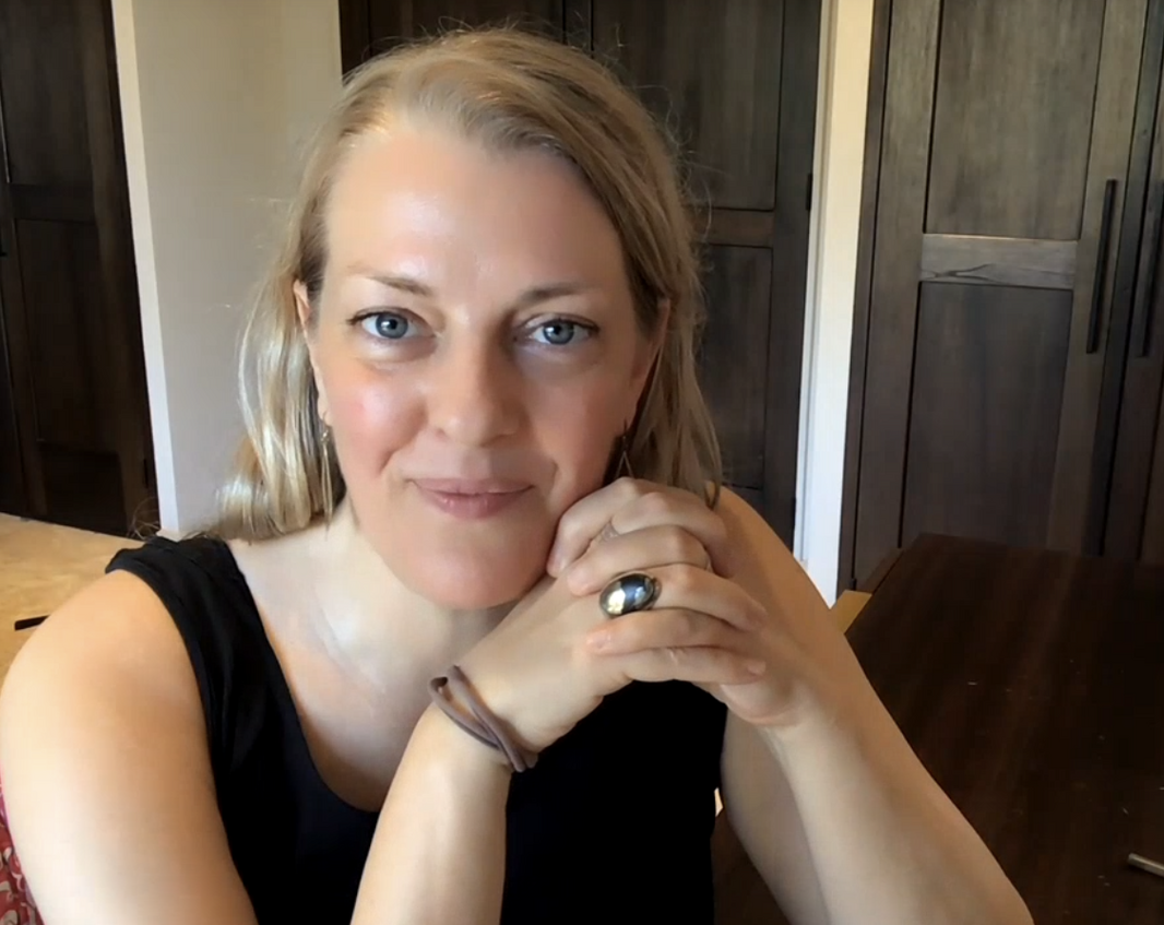 Meghan Transmission Photo Bio