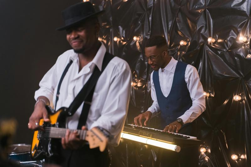 pexels-anthonyshkraba-production-8040842