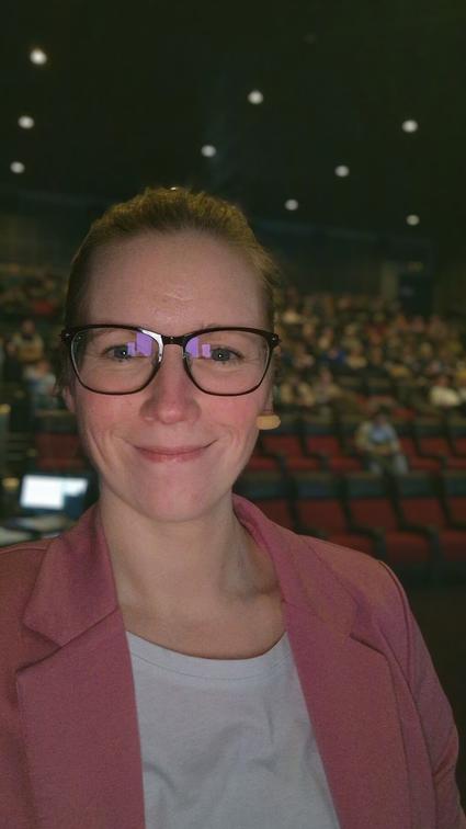 Lene Steinke holder foredrag om følelsesmæssig spisning og den mentale del af spisning, med fokus på ro, indsigt og forandring