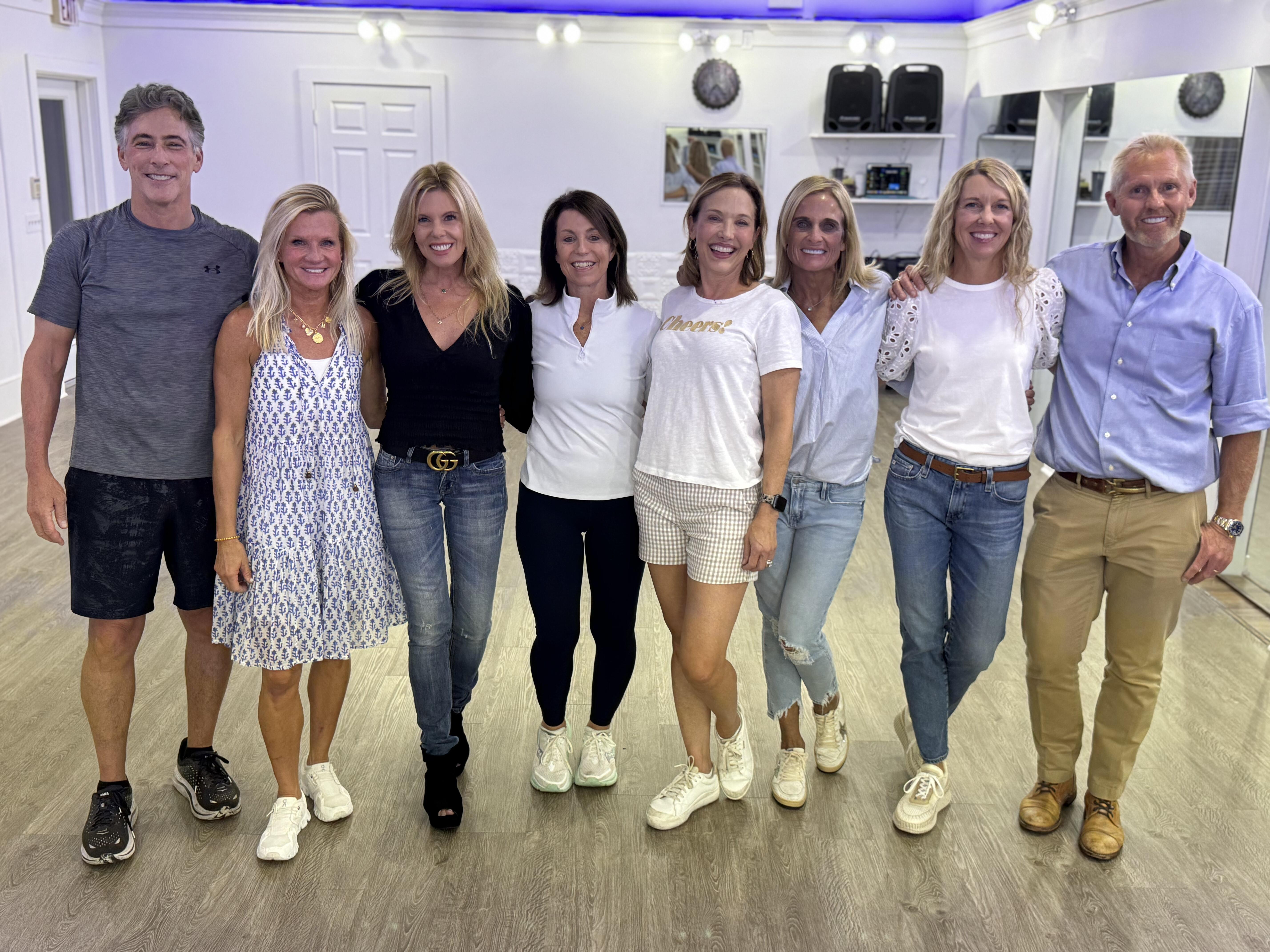 Christina_s.Dance.World.Flash.Mob.Wedding.Dance