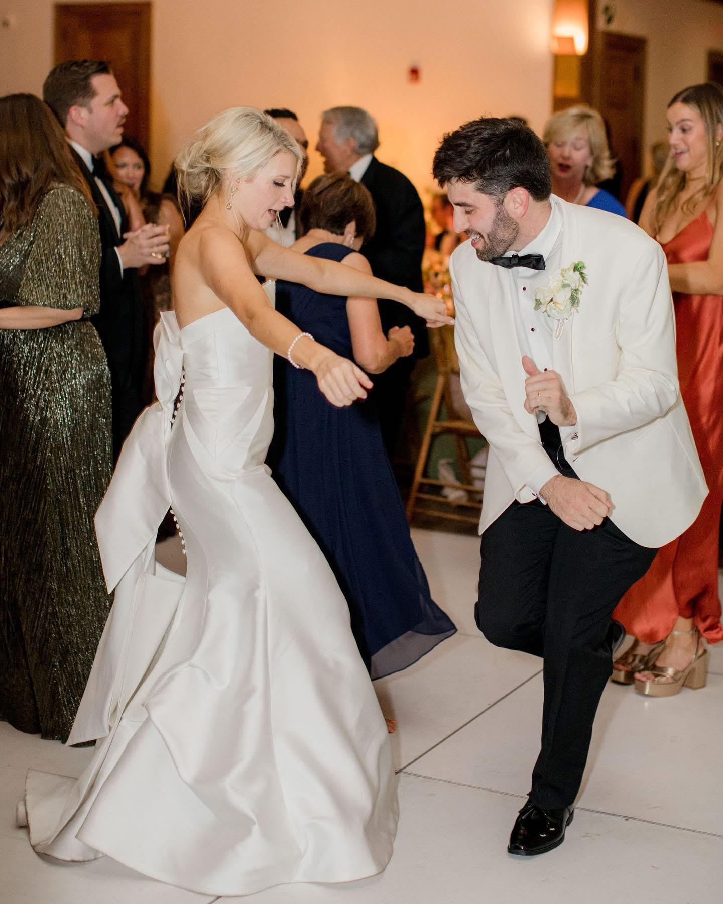 Christina_s.Dance.World.Wedding.Dance(16)