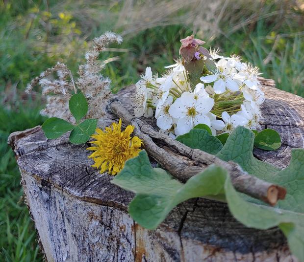 barn altar