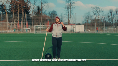 Pass fundamental drill medball half kneeling start