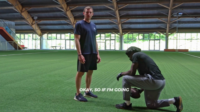 07 How to take a snap under center