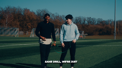17b. Resisted hip drops
