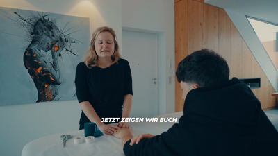 07 Handgelenkstape Variation 2 mit daumen links