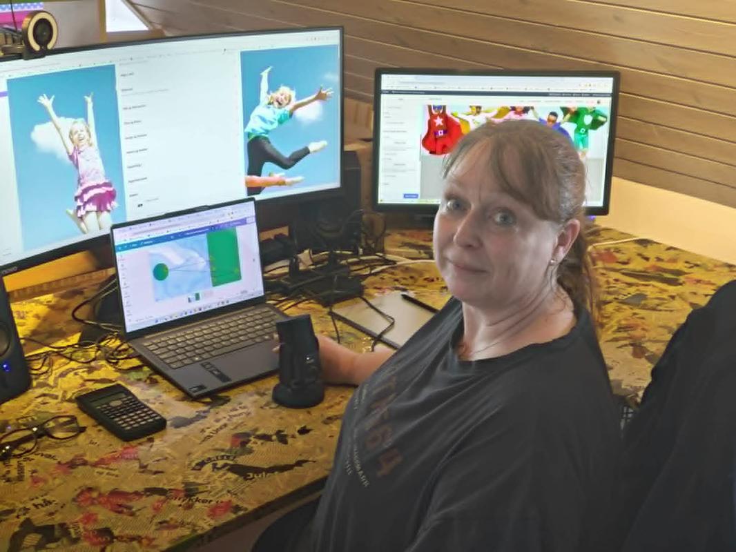 Katja på kontoret