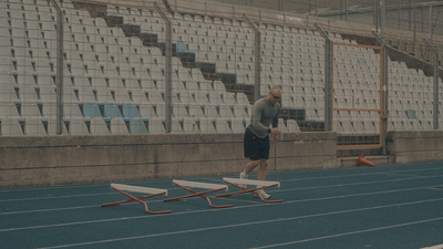 07 SL Lateral hurdle hops