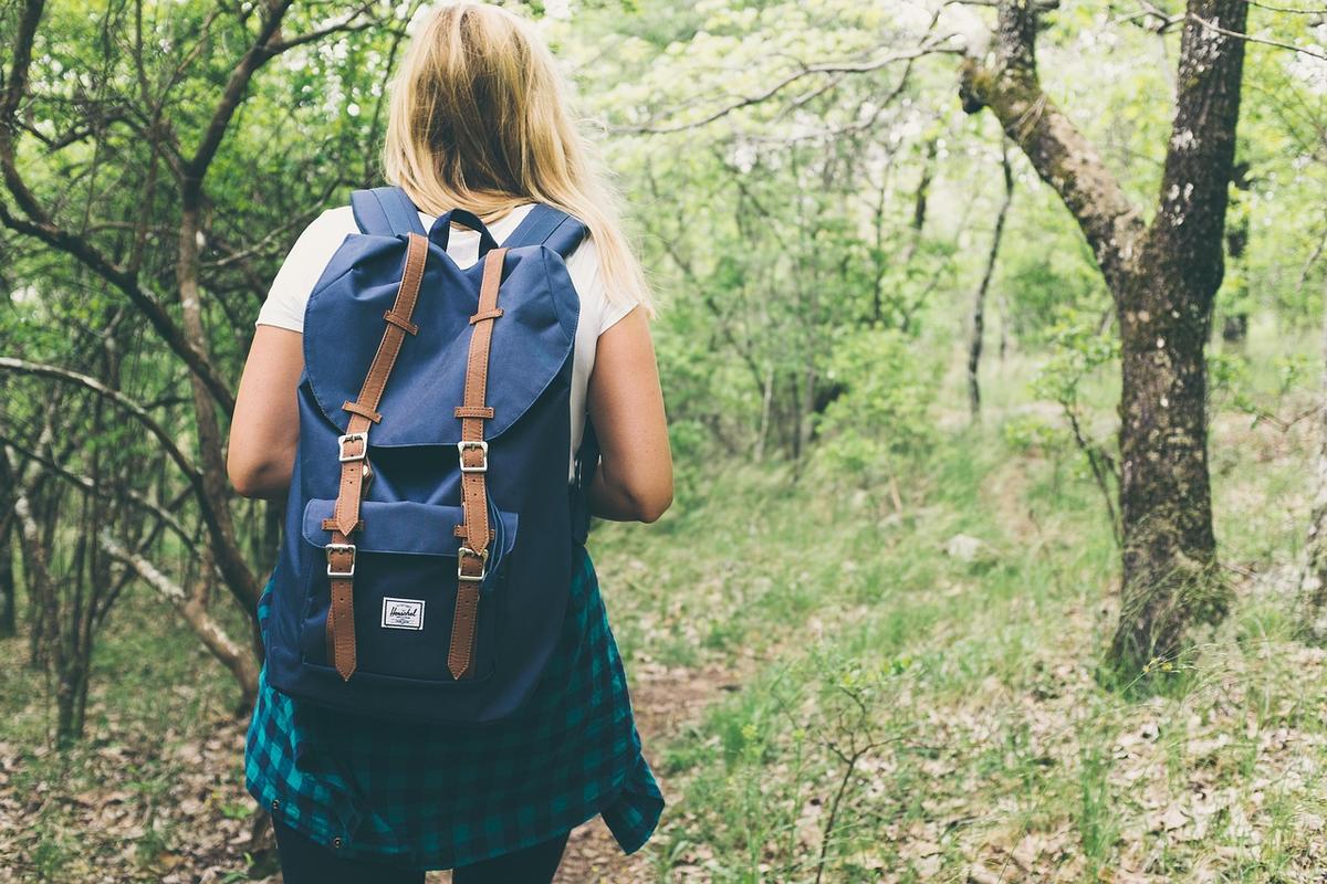 backpack-1836594_1280
