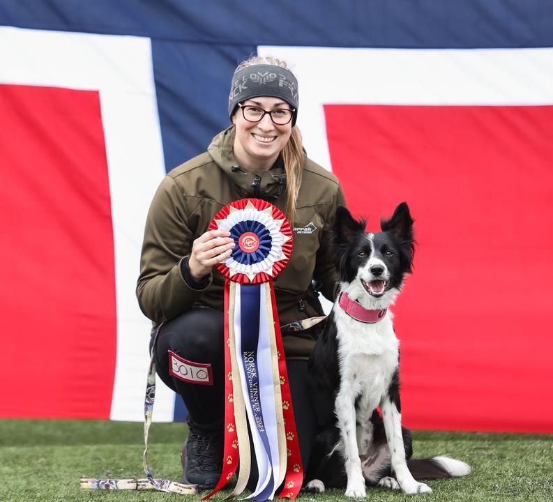 Randi Tjemsland flagg2