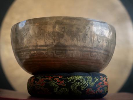 Nick's Singing Bowl with the Flower of Life