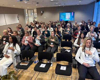 Birgitte Riddersholm underviser i breathwork til firmaevents og private events