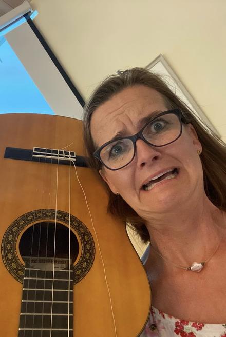 Gitarr verkar svårt, eller?