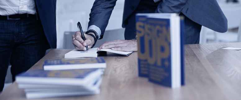 Sign Up - Bog af Andreas Dirksen