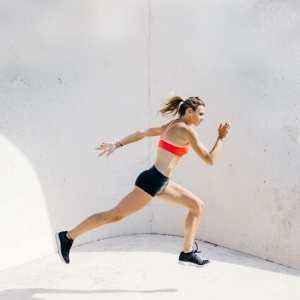 300-x-300-Woman-Running