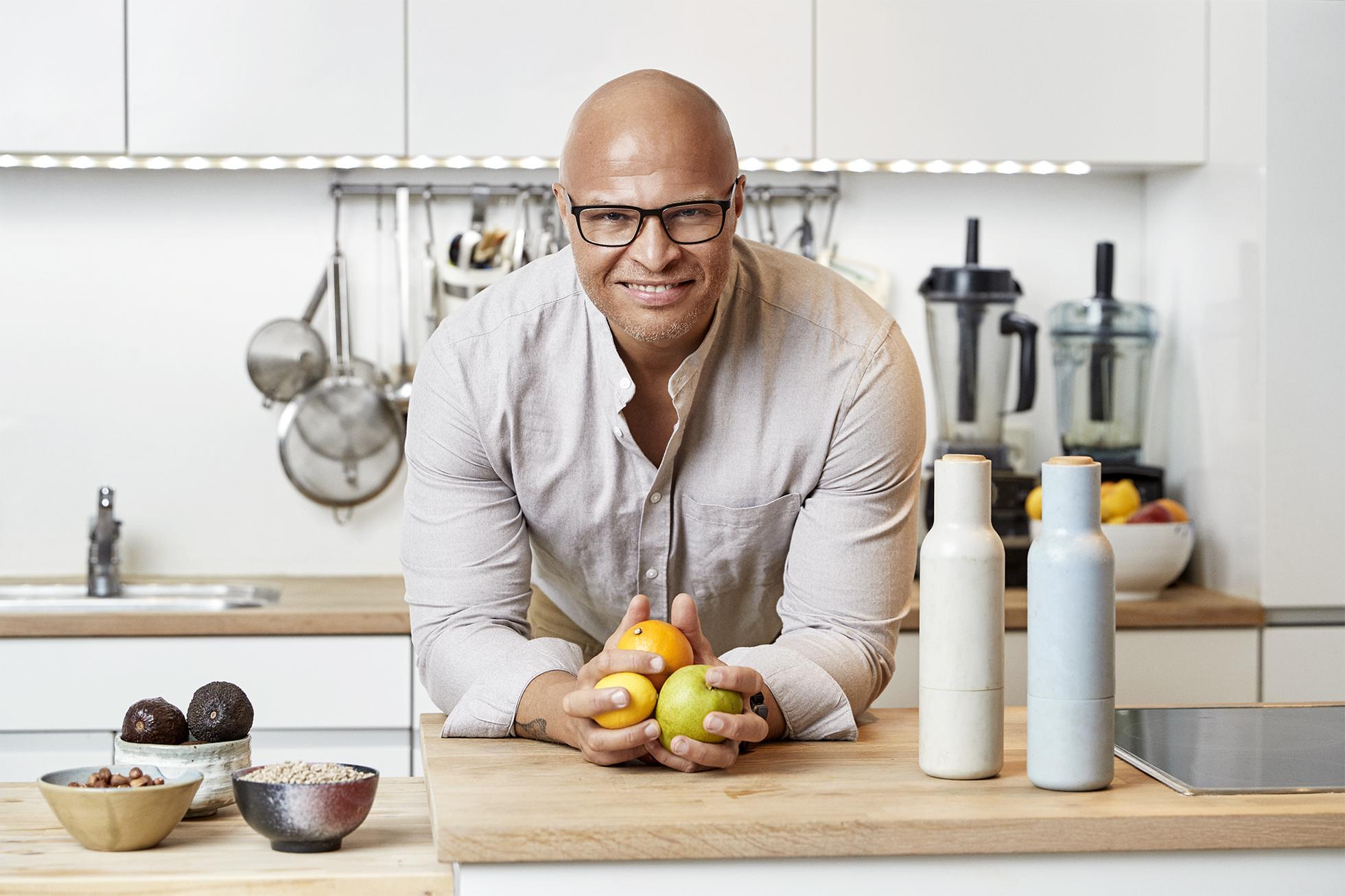 PuoriUmahroPortrætTre2020