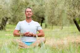 Yogi Aaron sitting in meditation