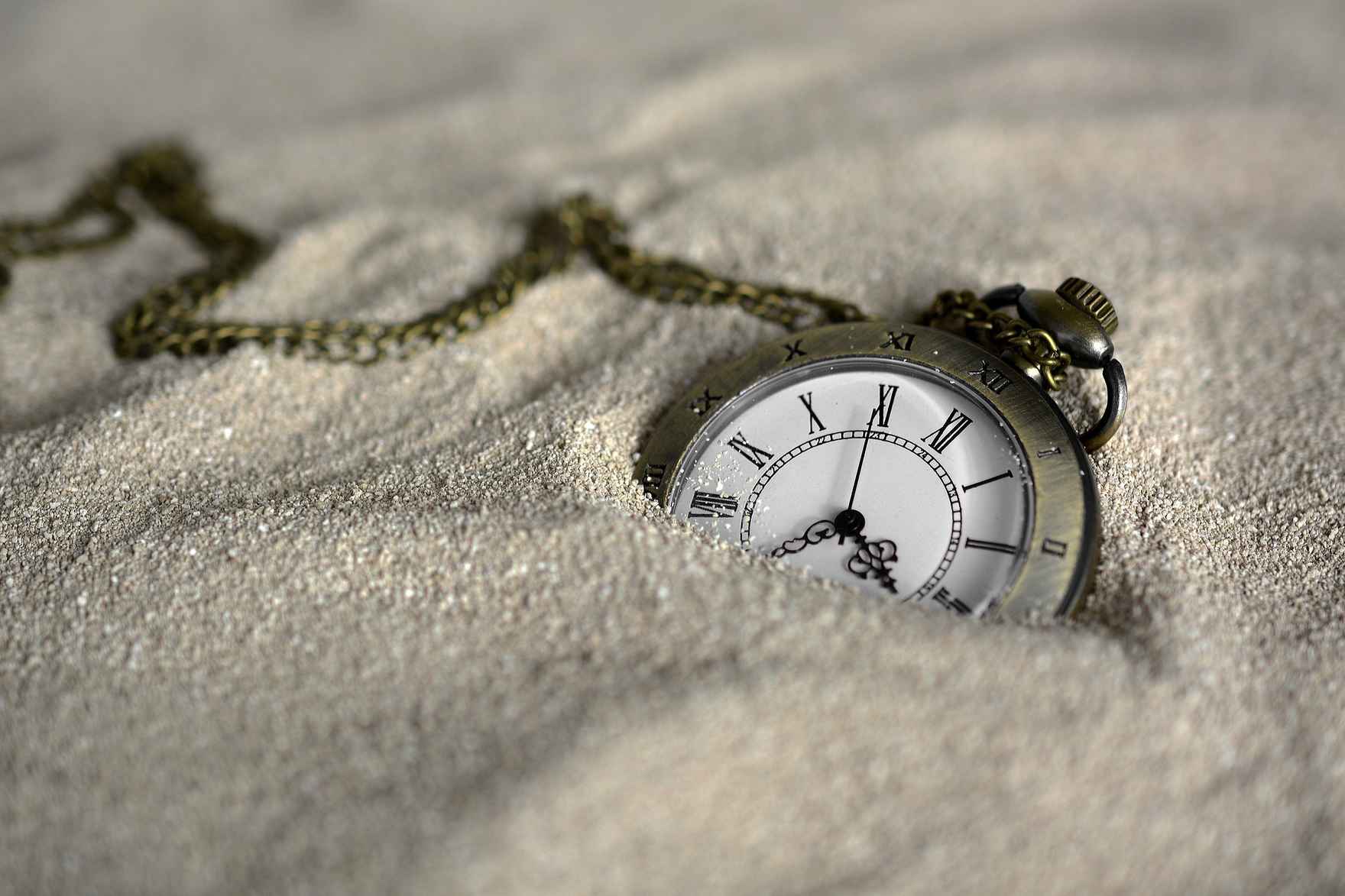 time-dissolving-in-sand