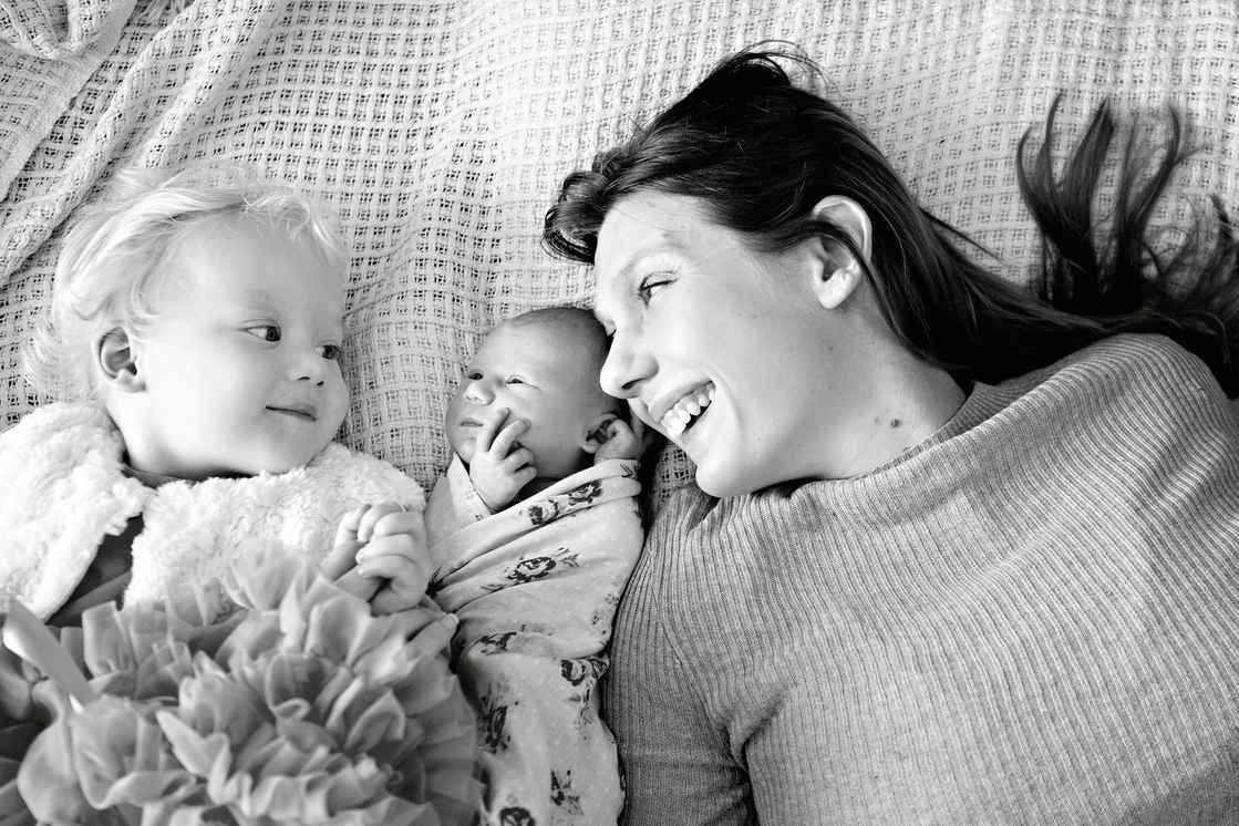 Mum, Abbi & Jess (newborn)