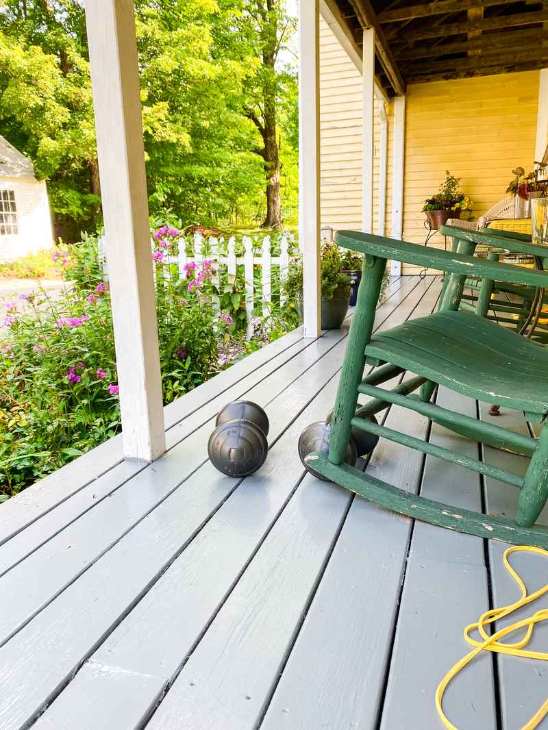 Maine porch workout space
