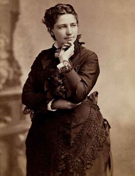 Victoria_Woodhull_AceofClubs