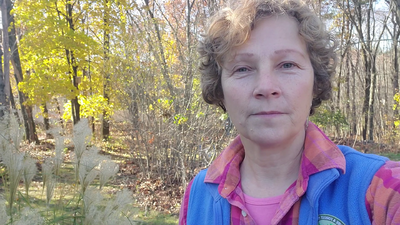 SFT-m6 - Nature as a supportive container for Somatics and an Invitation to practice and play - 20211118_124443_Trim