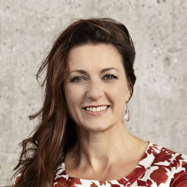 Kristine Karlshøj - Konsulent, facilitator, vandrecoach, podcaster