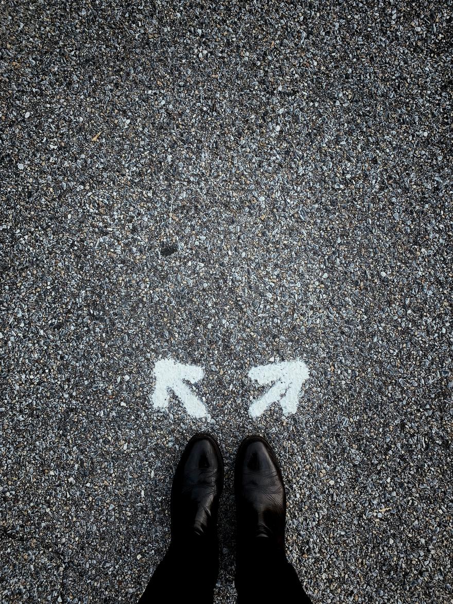 jon-tyson-PXB7yEM5LVs-unsplash