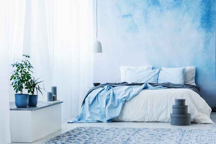 bedroom blue dreamstime_xxl_117644039