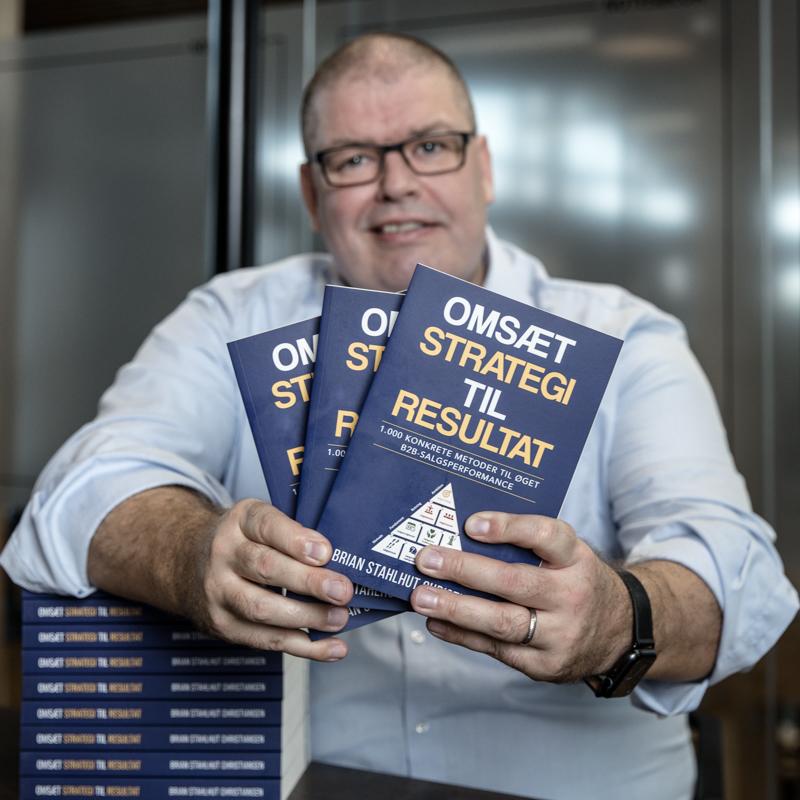 LinedIn-6Z0A4238-Edit-Brian_S-farve STR-kopi