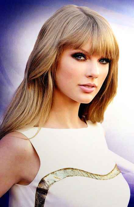 Taylor Swift_5ofclubs
