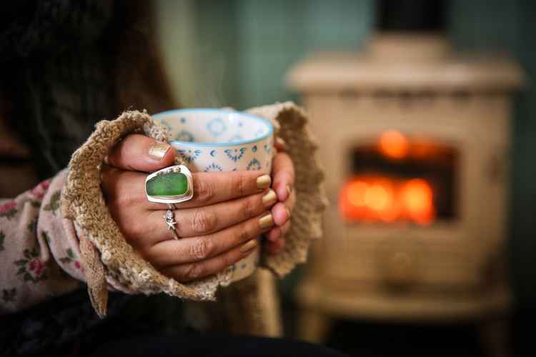 hot-drink-by-cosy-fire-credit-ceri-oakesnymnpa_30694882876_o