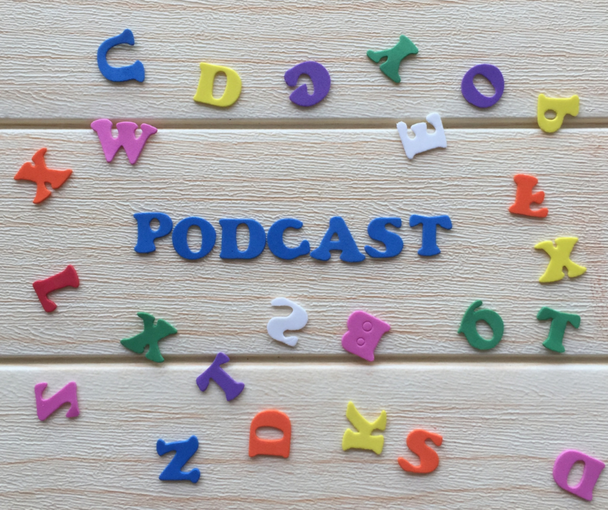 Transforming Literacy through the use of Podcasts in the Senior Primary Classroom