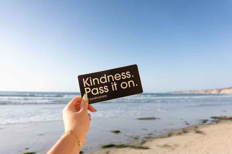 Kindness Pass It On